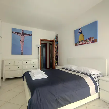 New Pop Art With Parking Apartment *
